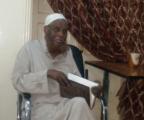 Tafatiraha Halgan.net oo booqasho ugu tegay Sh.Al-Calaamah Shariif Cabdi Nuur.[Masawiro]