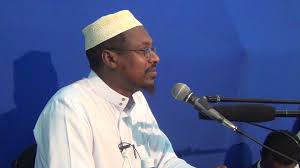 Sh.Umal iyo Sh.Mustafe Xaaji oo muxaadaro u jeediyey ardayda Jaamacada Madiina (Dhageyso)
