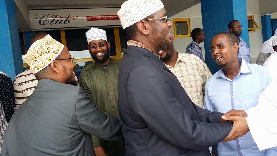 Sh.Umal iyo Sh.C/qaadir Boobe oo safar dacwo ku tegay Mozambique.[Masawiro]