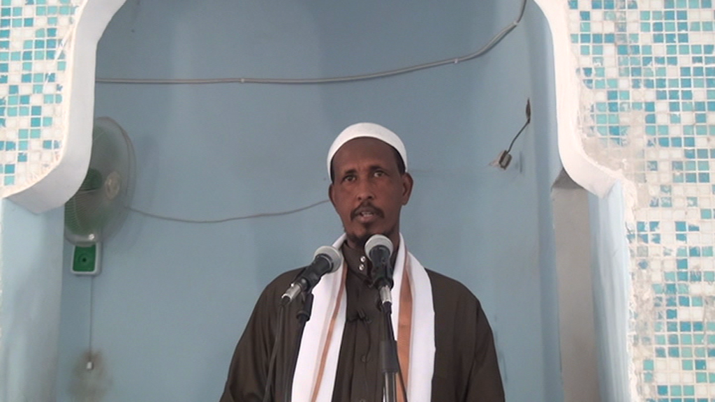 BARASHADA ZUNADA  NABIGEENA صلى الله عليه وسلم WAA QAYBTA UGU MUHIMSAN DAFAACIISA.DAAWO  (VEDIO) KHUDBADII JIMCAHA .