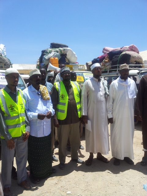 Mu’asasaada Al-minhaaj oo Maantay dib Deegaanadooda Ugu Celisay 340 qof oo kamid ah Qaxootiga kasoo Cararay dalka Yemen(Sawirro):