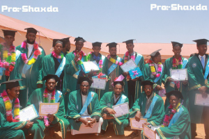 Dufcadii Ugu Horraysay oo Ka Qalin Jabisay Jaamacada Bariga Africa ee Buhoodle‏ (Daawo)