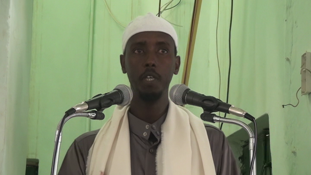 Daawo Khudbadii Jimcaha Ee Sh.Ismaaciil Cabdullahi Uu Todobaadkaan Bulshada Ugu Baaqay In laga Hortago Dabar Go,a Deegaanka.